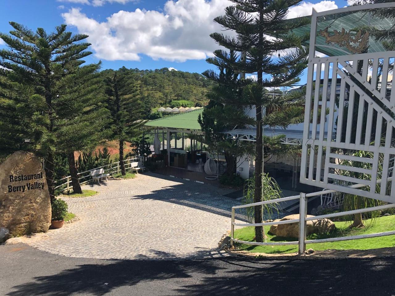 Berry Valley Homestay Da Lat Zewnętrze zdjęcie